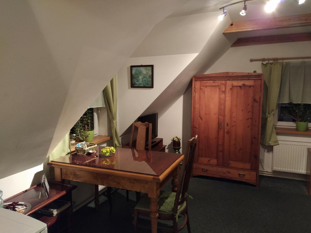 Penzion V Chaloupce Rychnov nad Kneznou Luaran gambar
